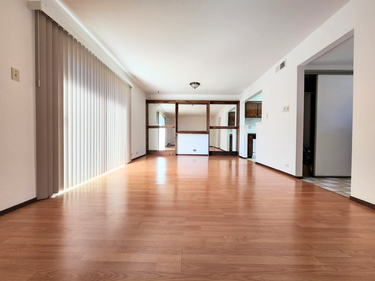 4216 Admiralty Ln #4216 - Photo 3 of 22