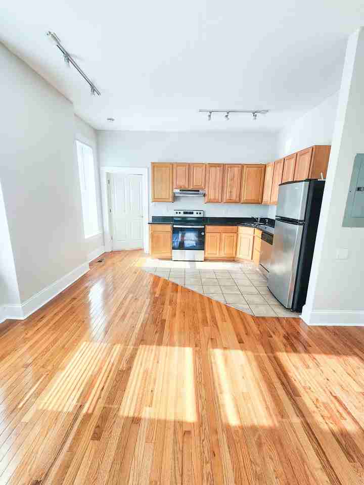 4344 Gibson Ave #1FA - Photo 2 of 12