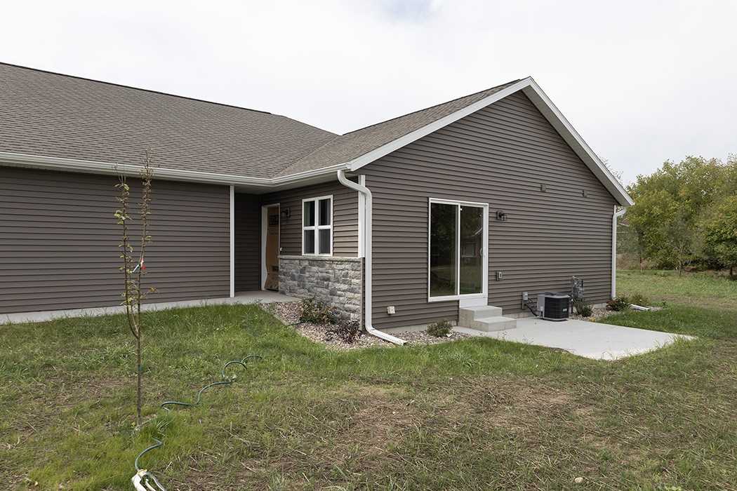 5004 Crestwood Dr #NA - Photo 2 of 13