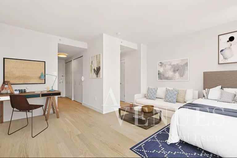 W 25th St 6E, New York, NY 10010 Studio Apartment for 5,300/month