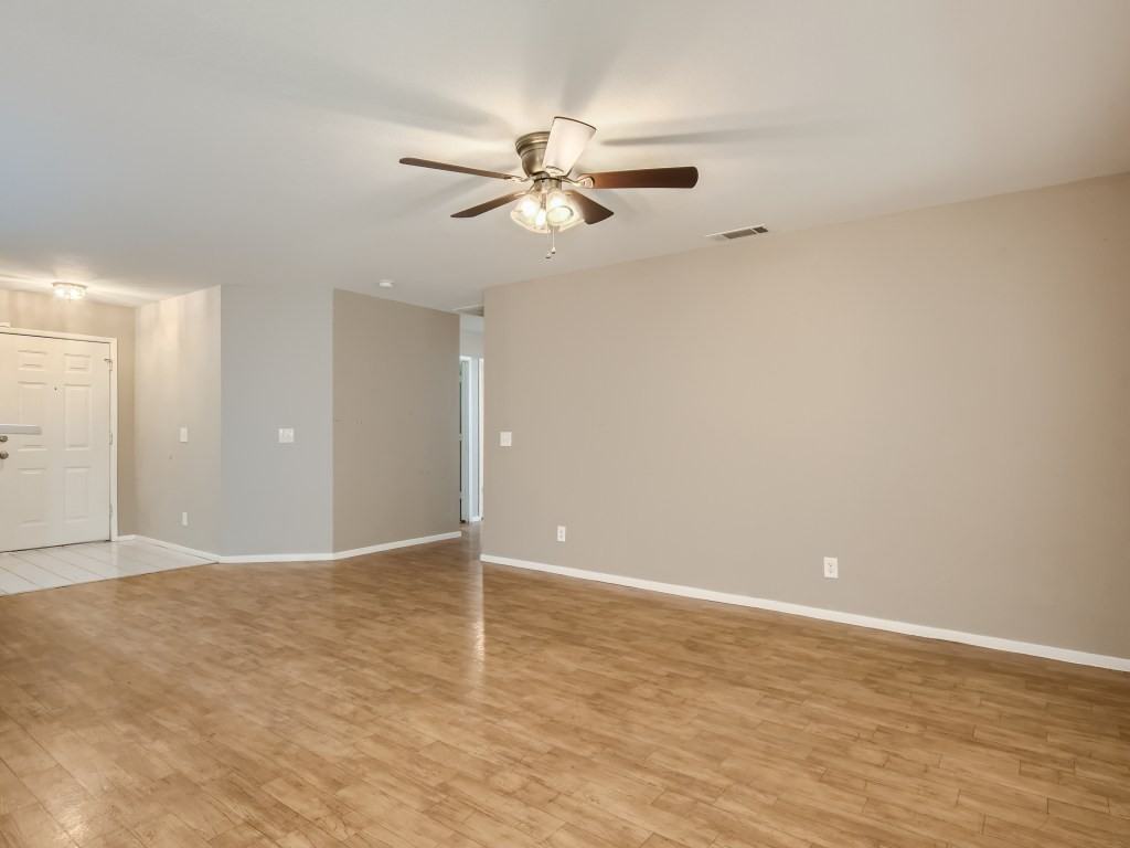 427 Yarnell Dr #1 - Photo 5 of 50