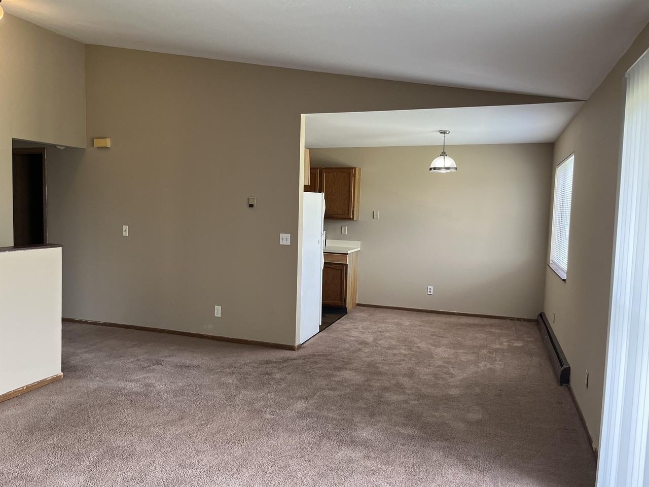 480 Stratford Way #3 - Photo 2 of 11