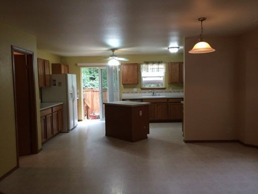 2017 85th St Ct E - Photo 3 of 12