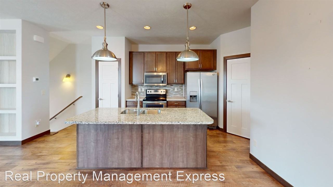 507 S 2nd Ave - Photo 2 of 24