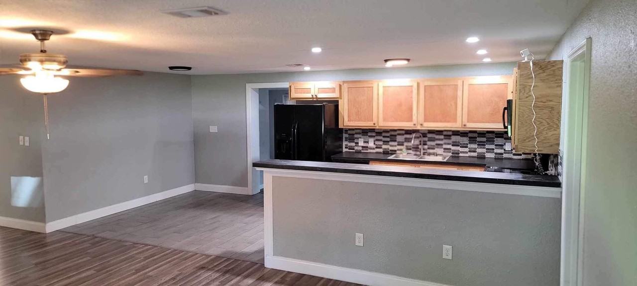 27263 Dale Ave #NA - Photo 3 of 20