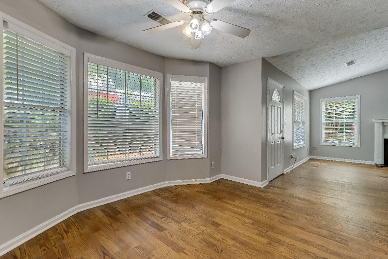 321 Farm Pl Ct Ne, Woodstock, GA 30188 3 Bedroom House for 1,850/month