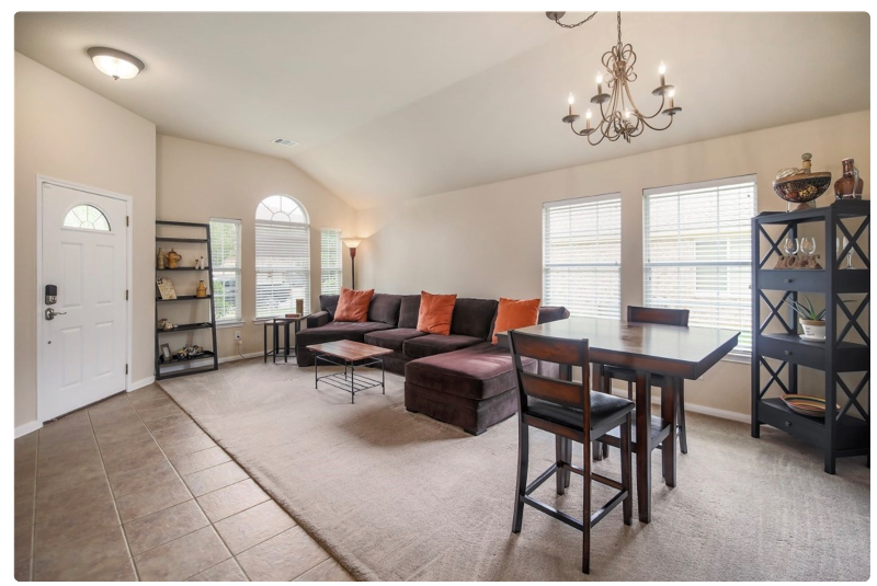 19529 Vilamoura St - Photo 3 of 18