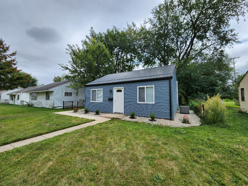 424 Nussbaum Ave - Photo 2 of 22