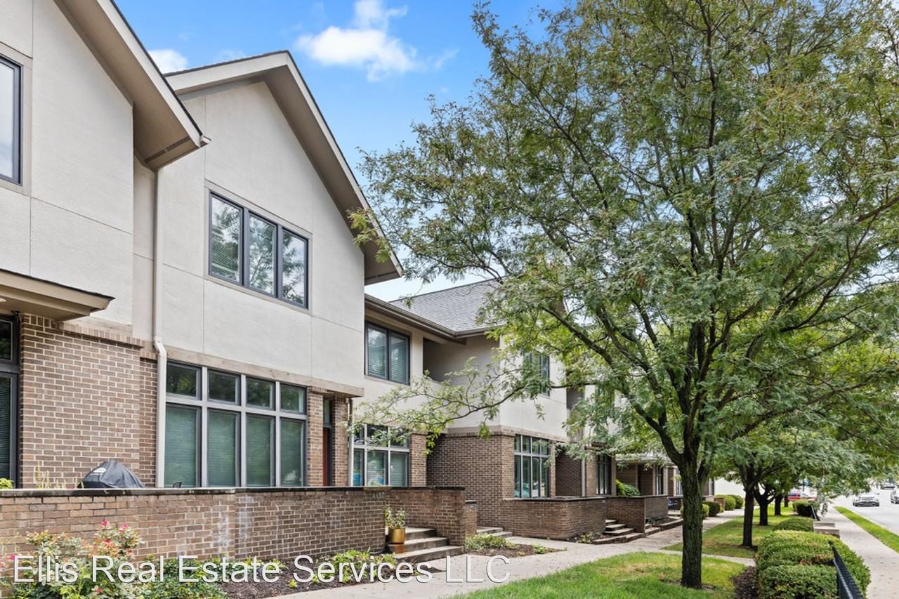 Amazing Townhome in KCKSOne month free Apartments 445557 & 447173