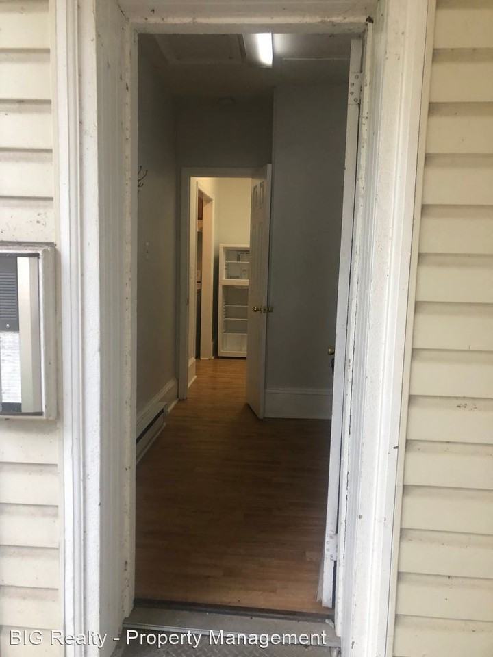 477 E Main St - Photo 3 of 17