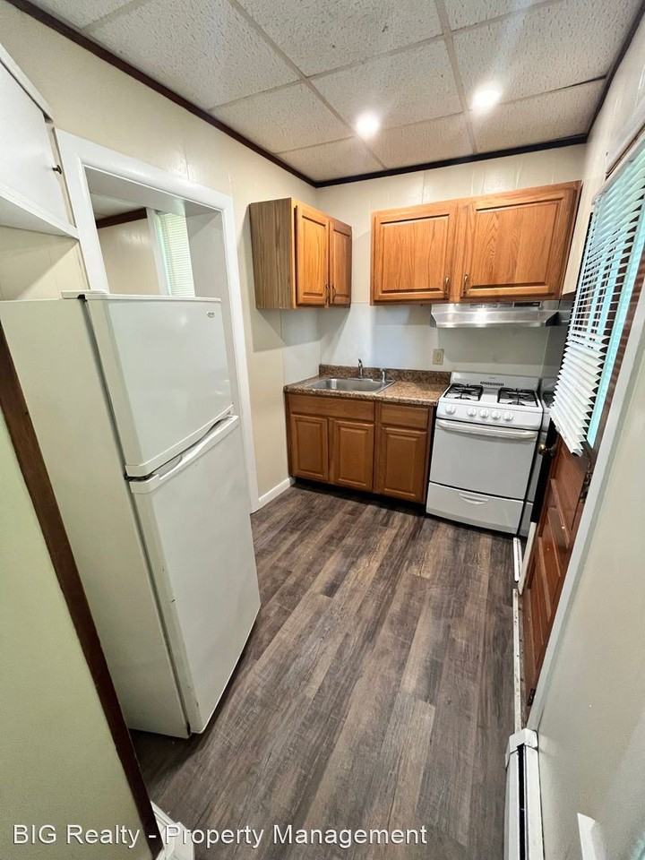 123 New St - Photo 3 of 9