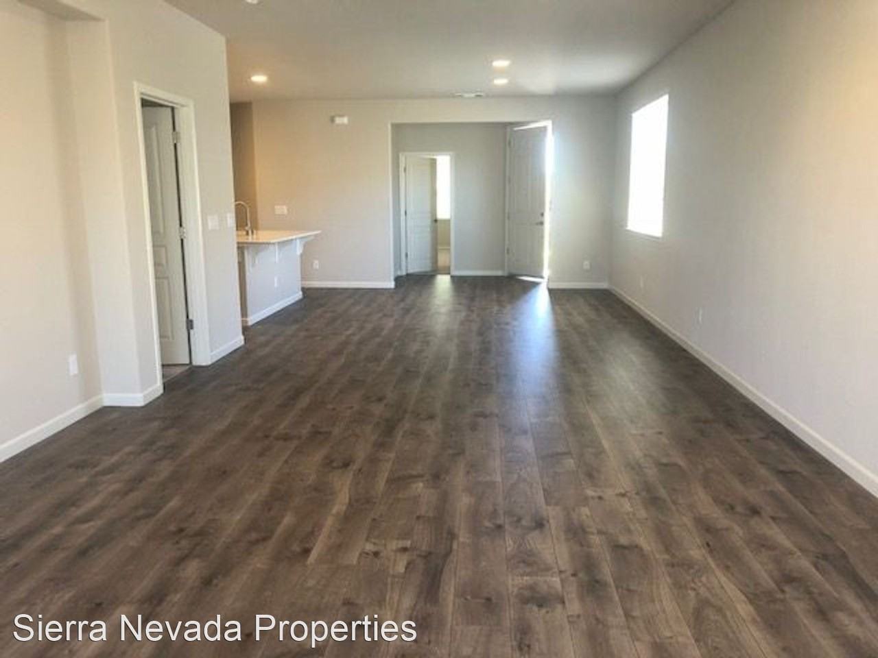1035 Herndon Trl - Photo 2 of 20