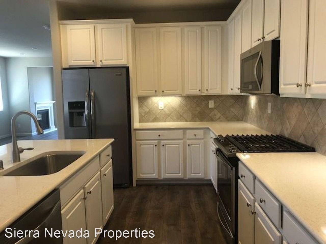 1035 Herndon Trl - Photo 3 of 20