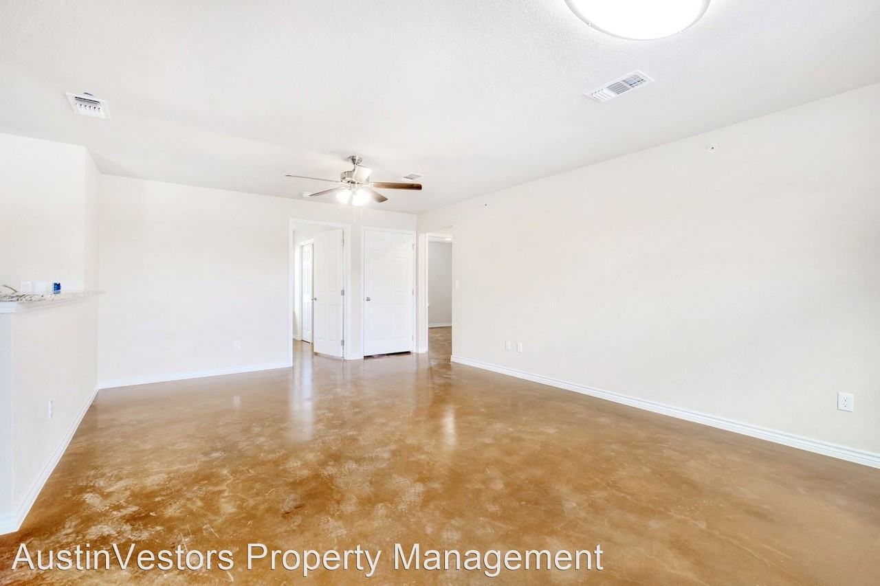 Modern Fourplex in Georgetown - Photo 2 of 28