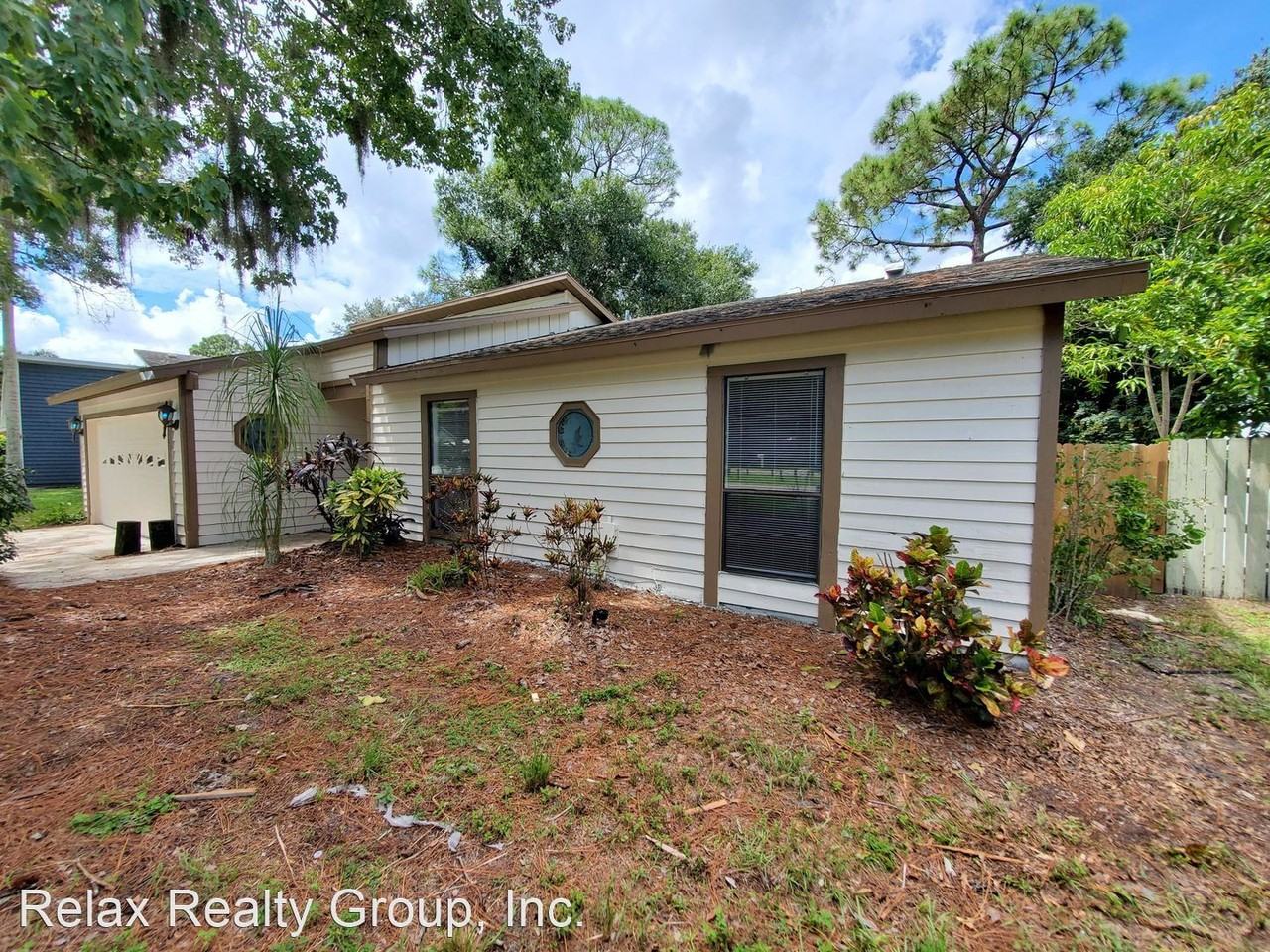 3938 Palau Dr - Photo 3 of 27