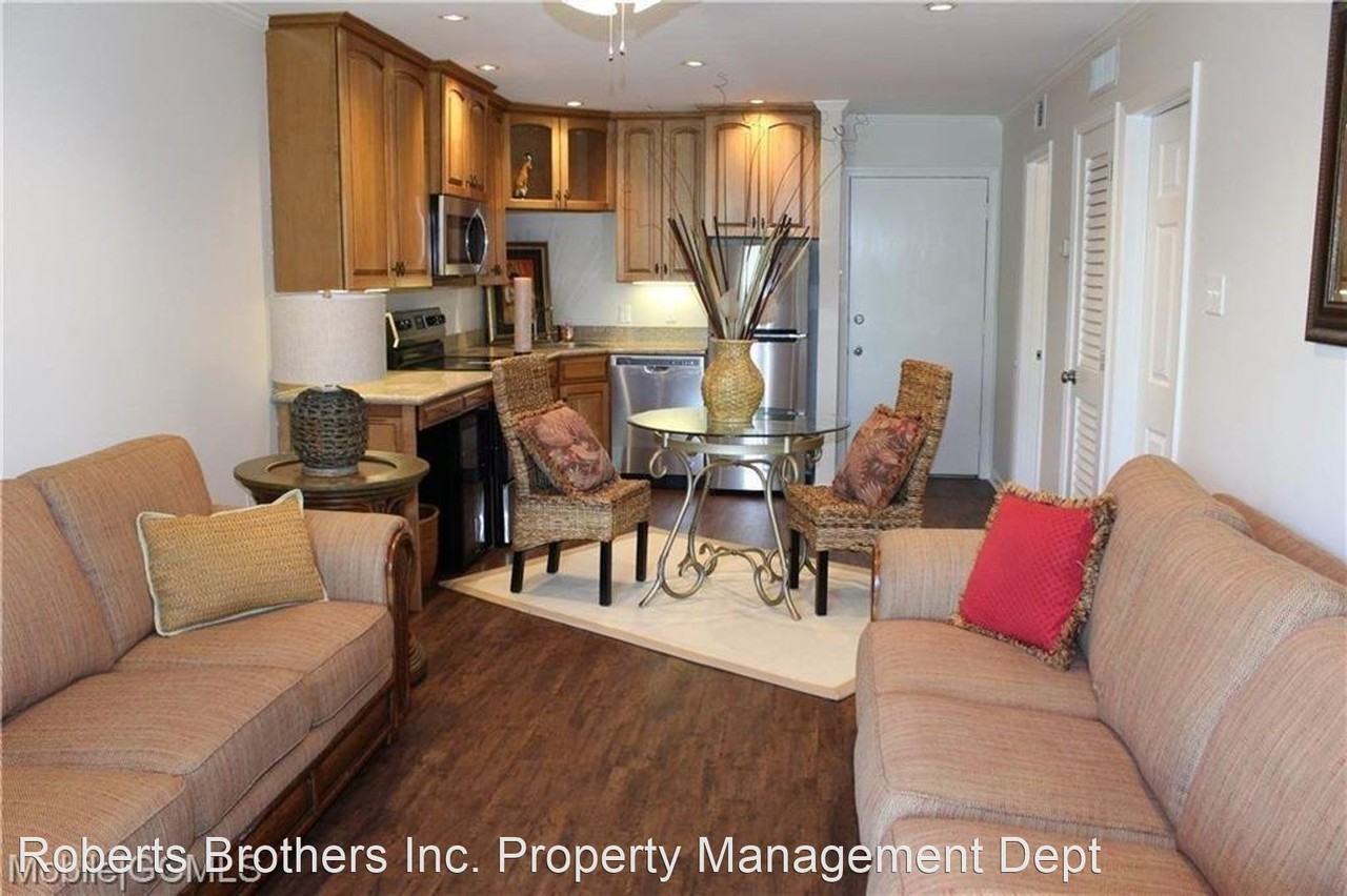 135 Riverbend Dr #135 - Photo 3 of 16