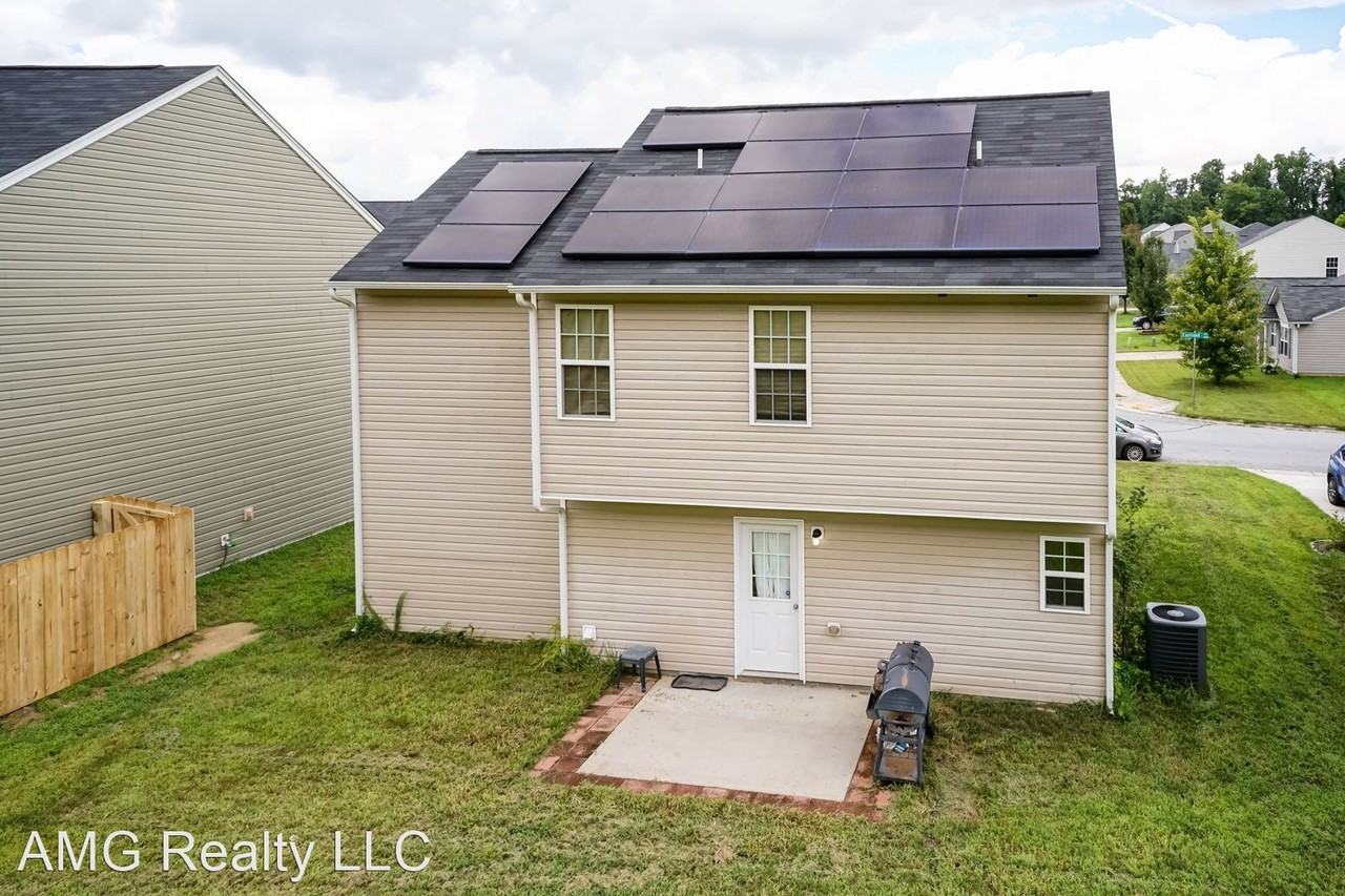 4136 Eastland Ave - Photo 2 of 15