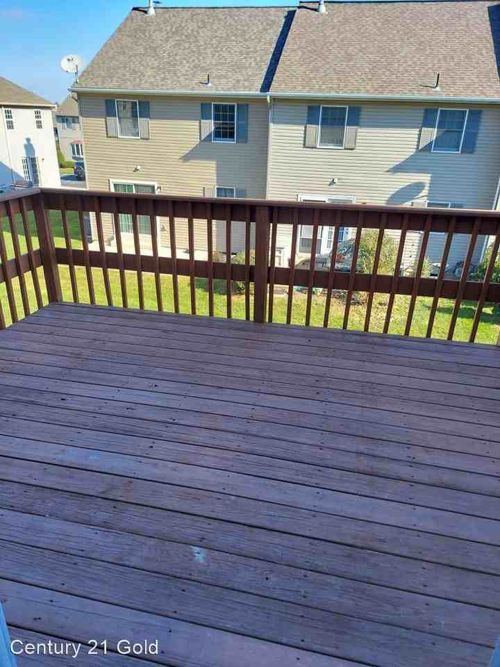 1038 Fredrick Blvd - Photo 3 of 17