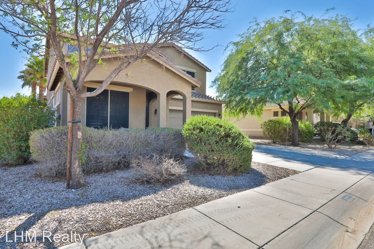 8307 S 23rd Dr - Photo 3 of 38