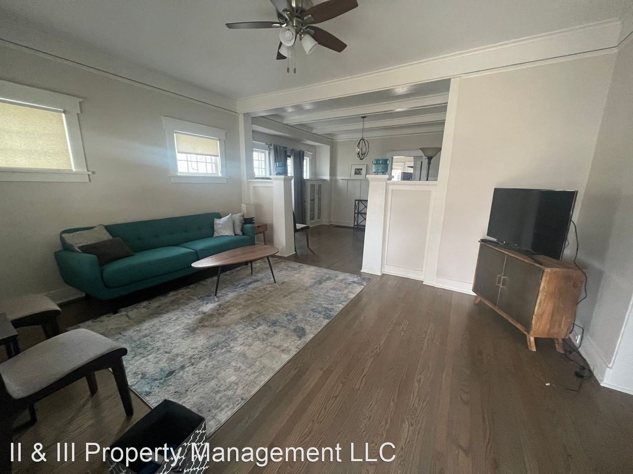 11 E 57th Ter - Photo 2 of 14