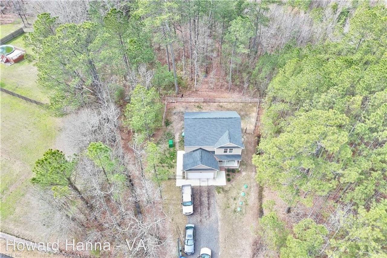 1991 Airport Rd - Photo 3 of 38