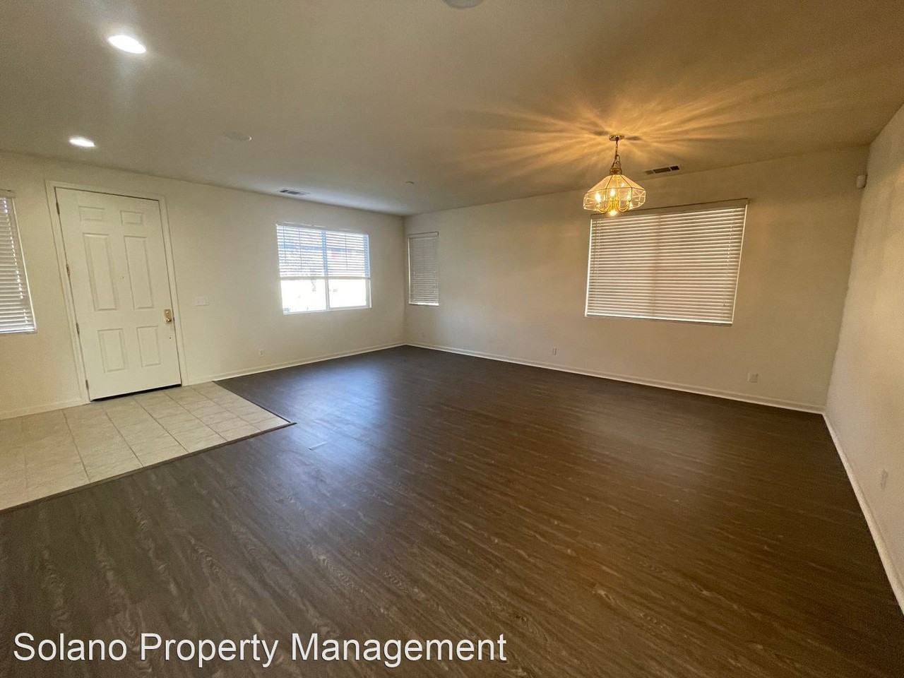 1232 Potrero Cir - Photo 2 of 15