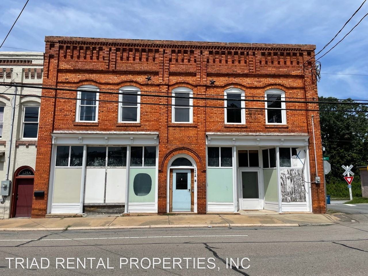 121 A & B S. MAIN ST - Photo 2 of 16