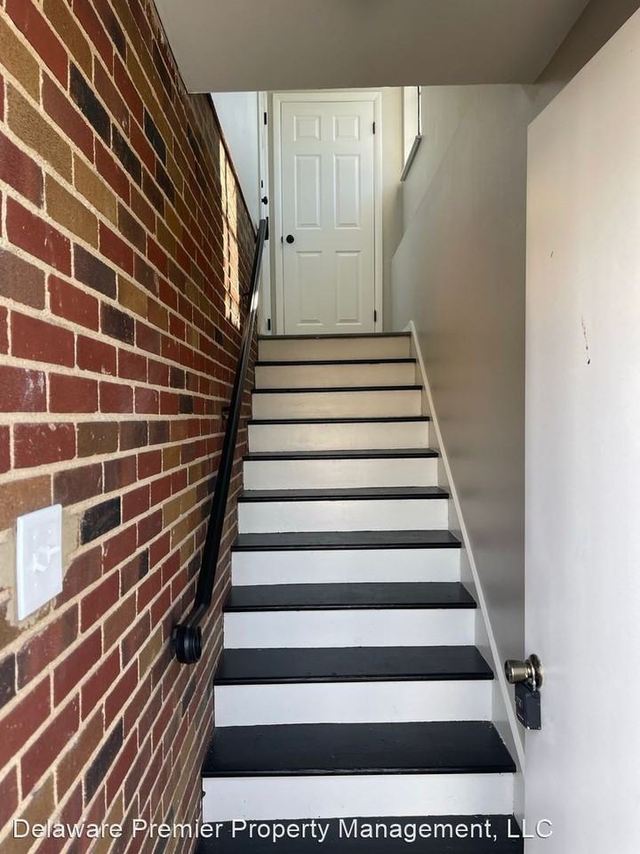 1118 S Rodney St - Photo 3 of 25