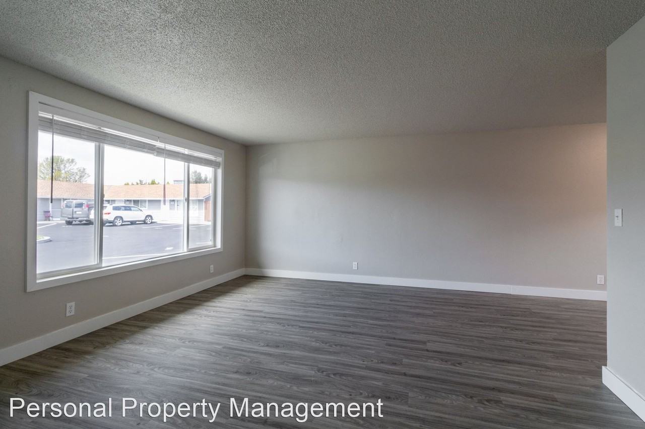 908 Ne 86th St - Photo 2 of 11