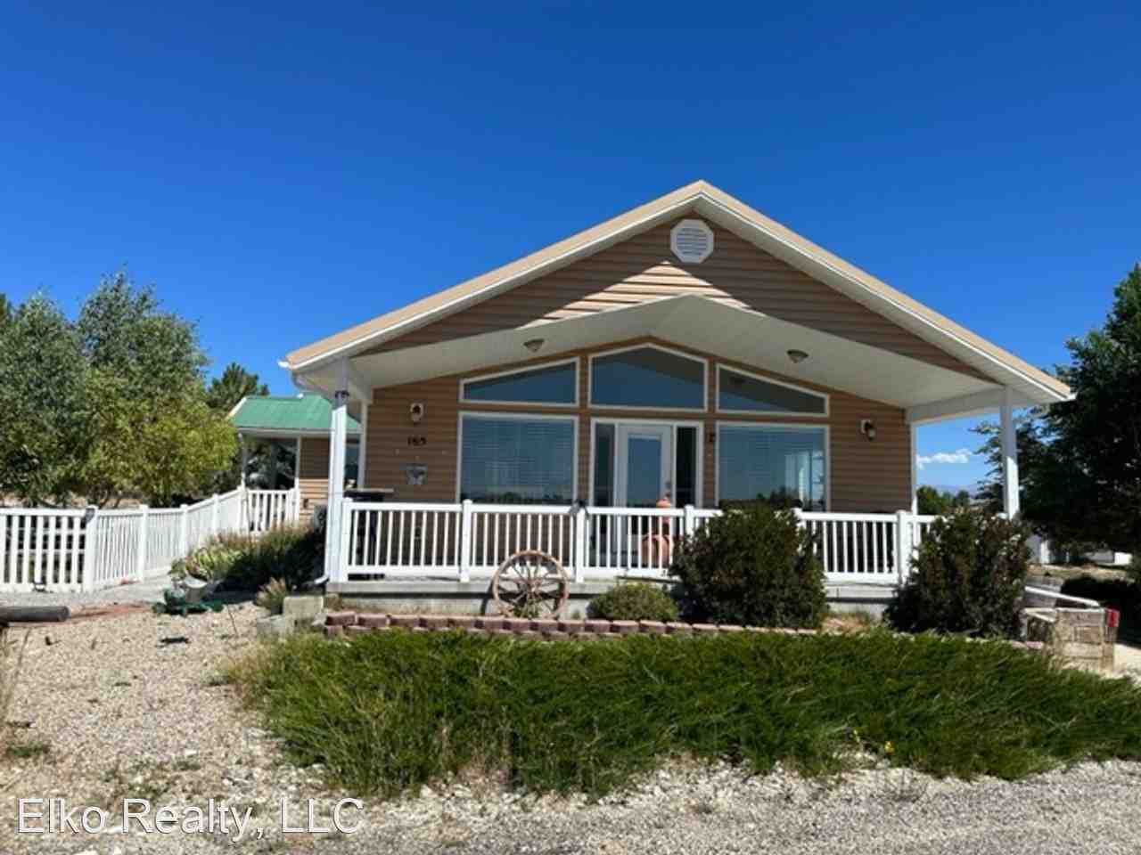 165 Cascade Dr - Photo 2 of 25