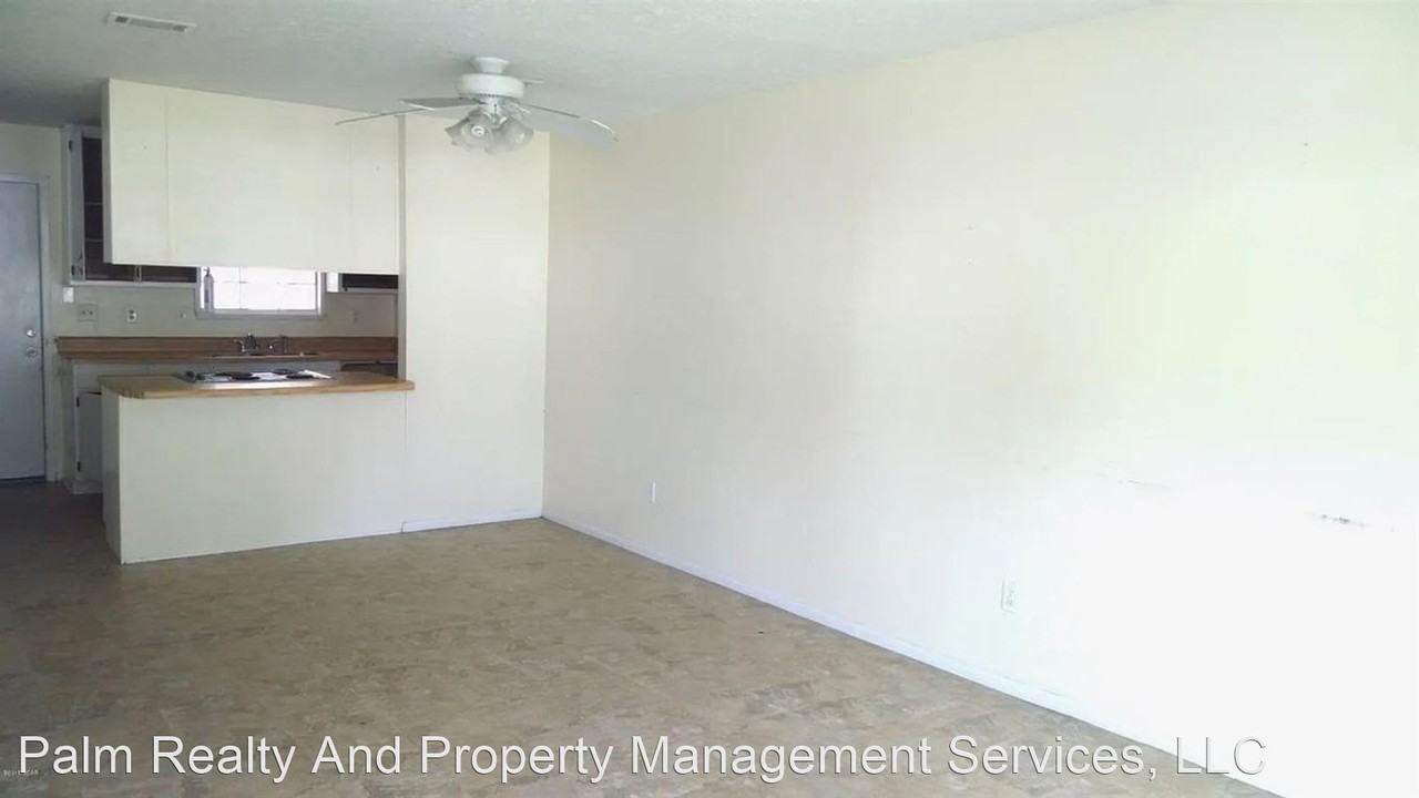 2507 Johnson Dr - Photo 2 of 6