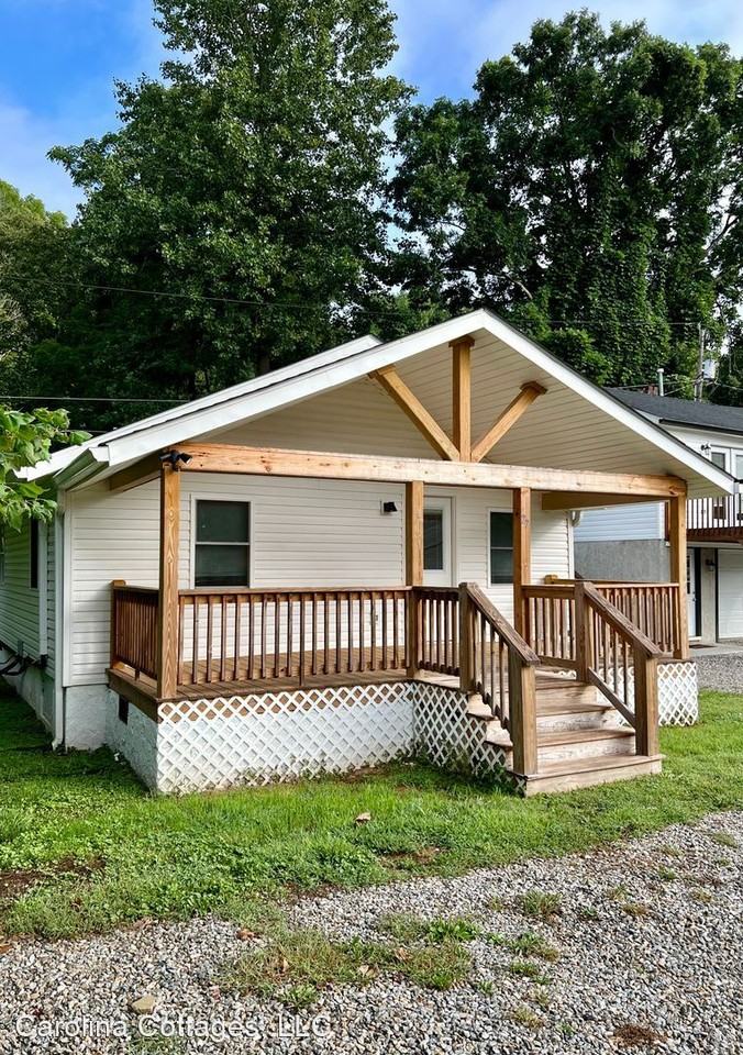 27 Summit Lake Ln - Photo 2 of 12