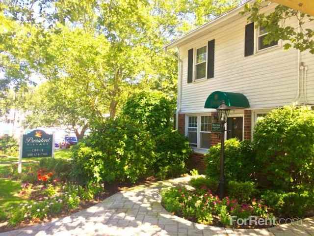 President Village - Photo 2 of 38