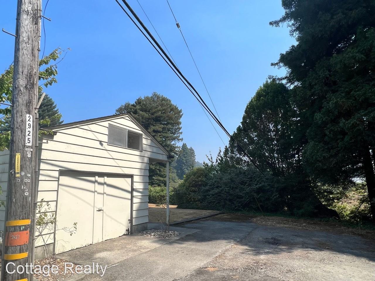 741 2nd Ave - Photo 2 of 26