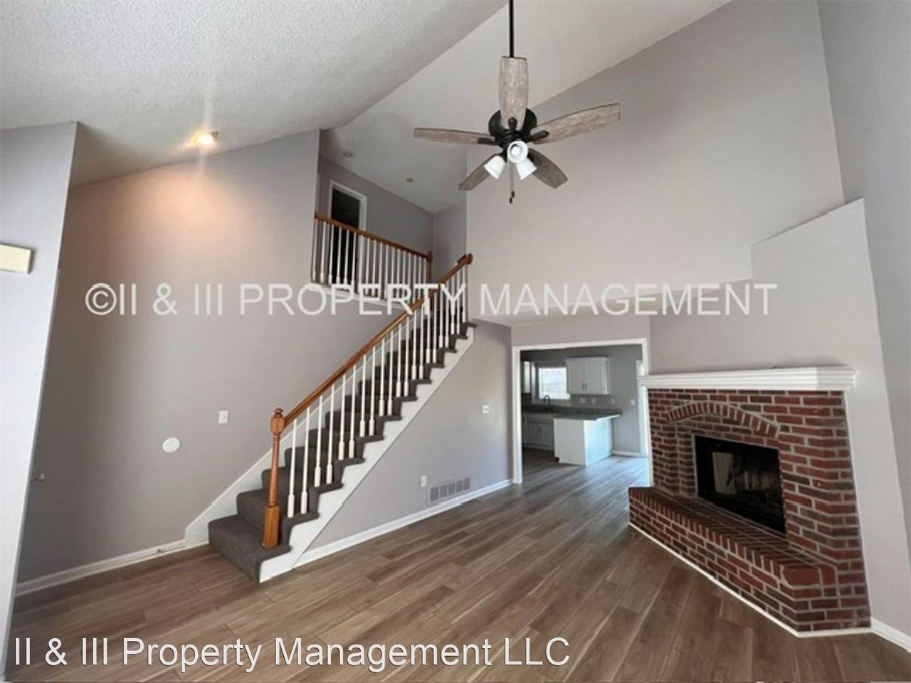 1327 N Ridge Pkwy - Photo 3 of 20