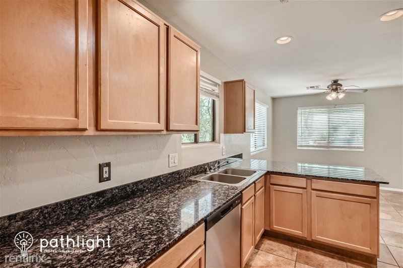 3720 W Tybolt Dr - Photo 3 of 17