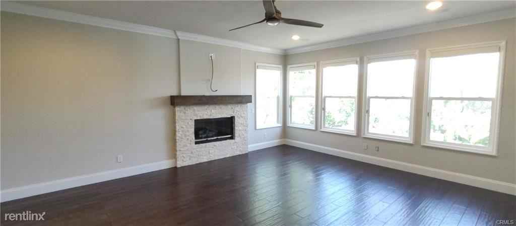 36 Water Lily Way - Photo 3 of 10