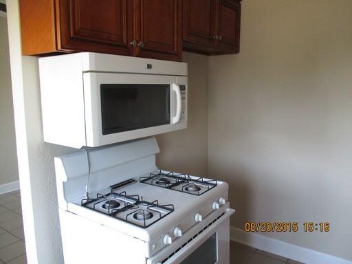 4927 Auburn Dr - Photo 2 of 4