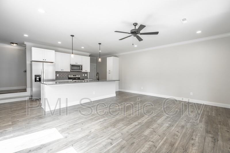 1908 Cypress Ln - Photo 7 of 42