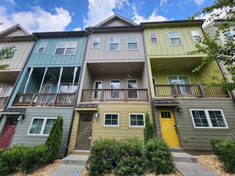 68 Adore Ct Se - Photo 2 of 26