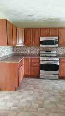 633 Moorland Cir - Photo 3 of 6