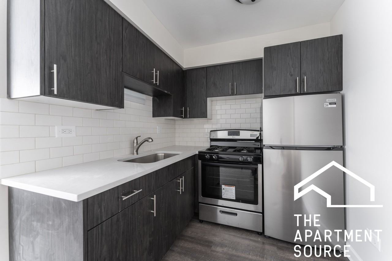 6011 N Winthrop Ave #407