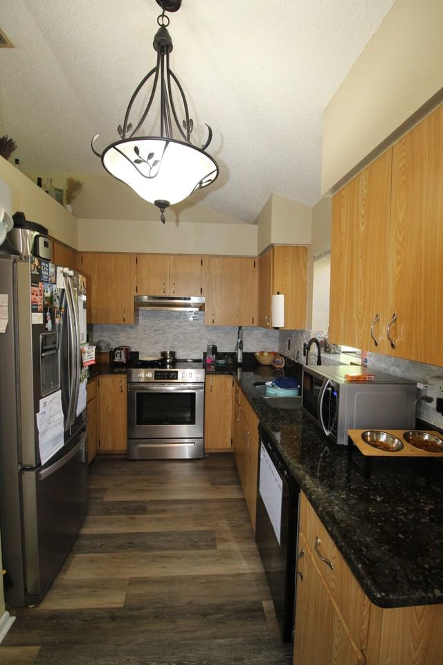 3509 65th Avenue Cir E - Photo 3 of 15