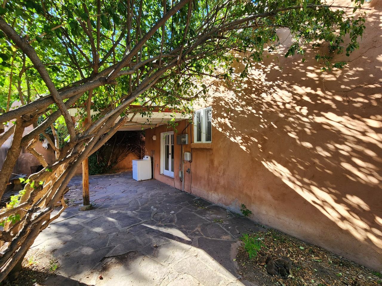 142 E Santa Fe Ave - Photo 2 of 15