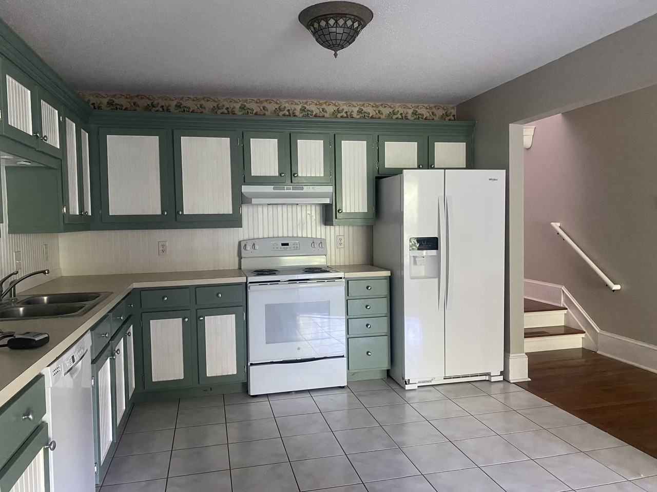 15550 26th Ave N #D - Photo 5 of 18