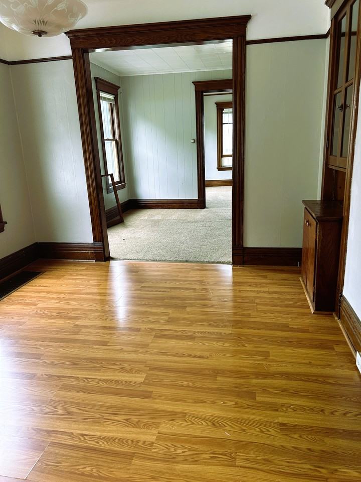 None 81 - Photo 2 of 8