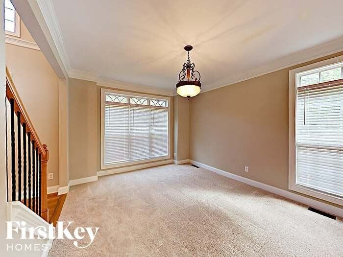 12300 Edgewater Dr - Photo 2 of 18