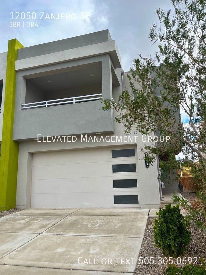 12050 Zanjero Rd Se - Photo 2 of 18