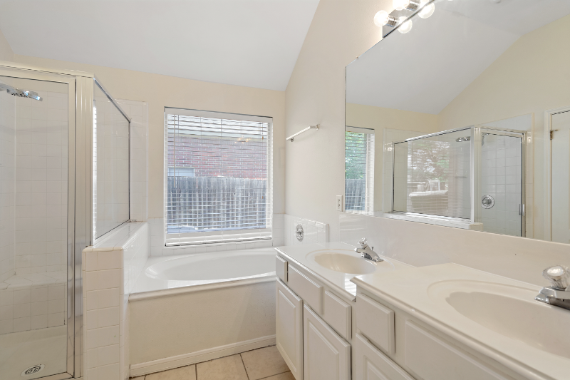 11214 Amaranth Ln - Photo 7 of 11