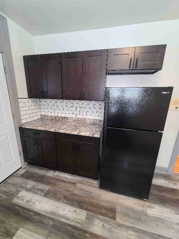 834 N Massasoit Ave #1A - Photo 7 of 11